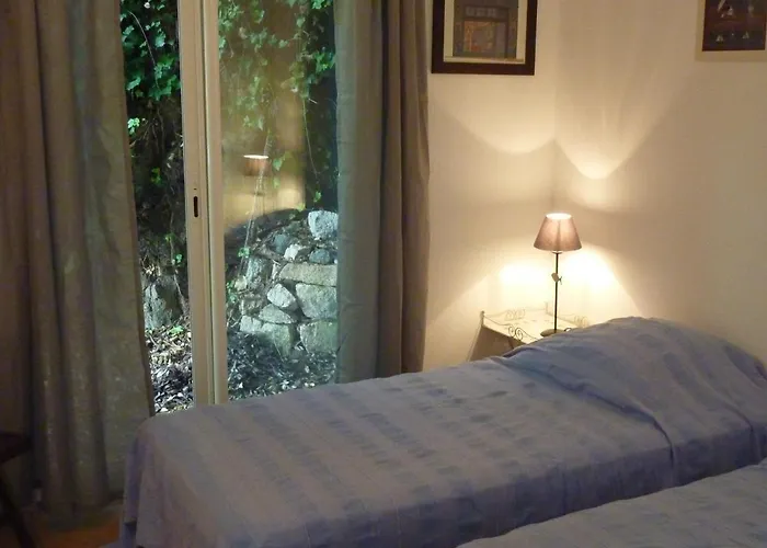 Valinco Capicciolo Vue-proche Mer-piscines Vila *