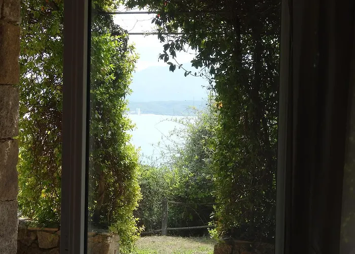 Valinco Capicciolo Vue-proche Mer-piscines Vila Olmeto (Corsica)
