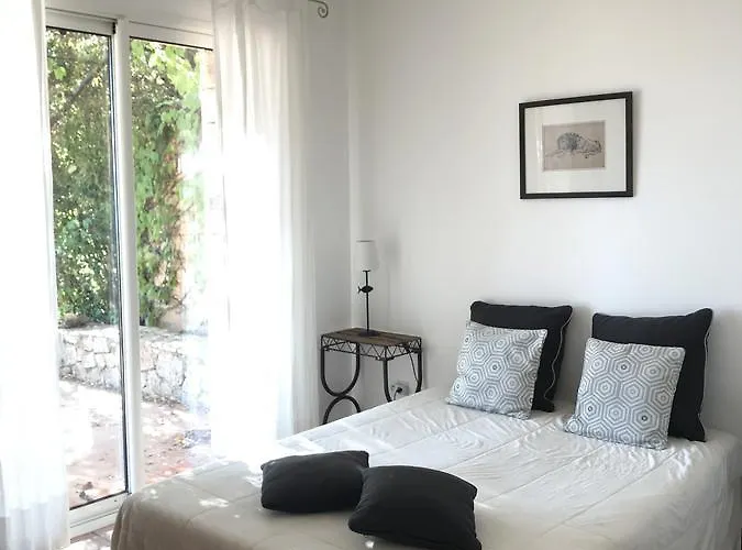 Valinco Capicciolo Vue-proche Mer-piscines Olmeto (Corsica)