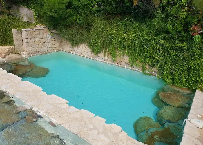 Valinco Capicciolo Vue-proche Mer-piscines Villa Olmeto (Corsica)