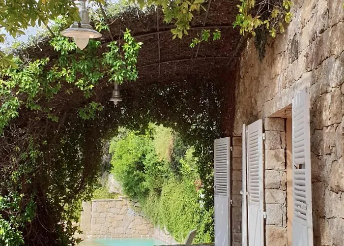 Valinco Capicciolo Vue-proche Mer-piscines *